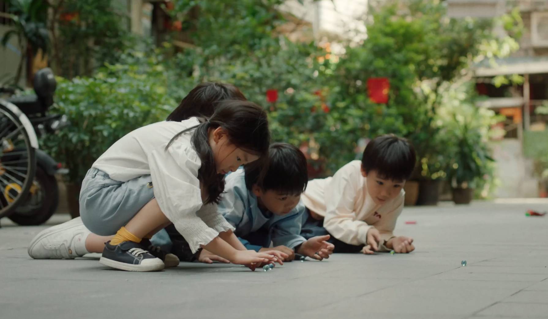 优酸乳25周年：《记忆中不变的滋味》