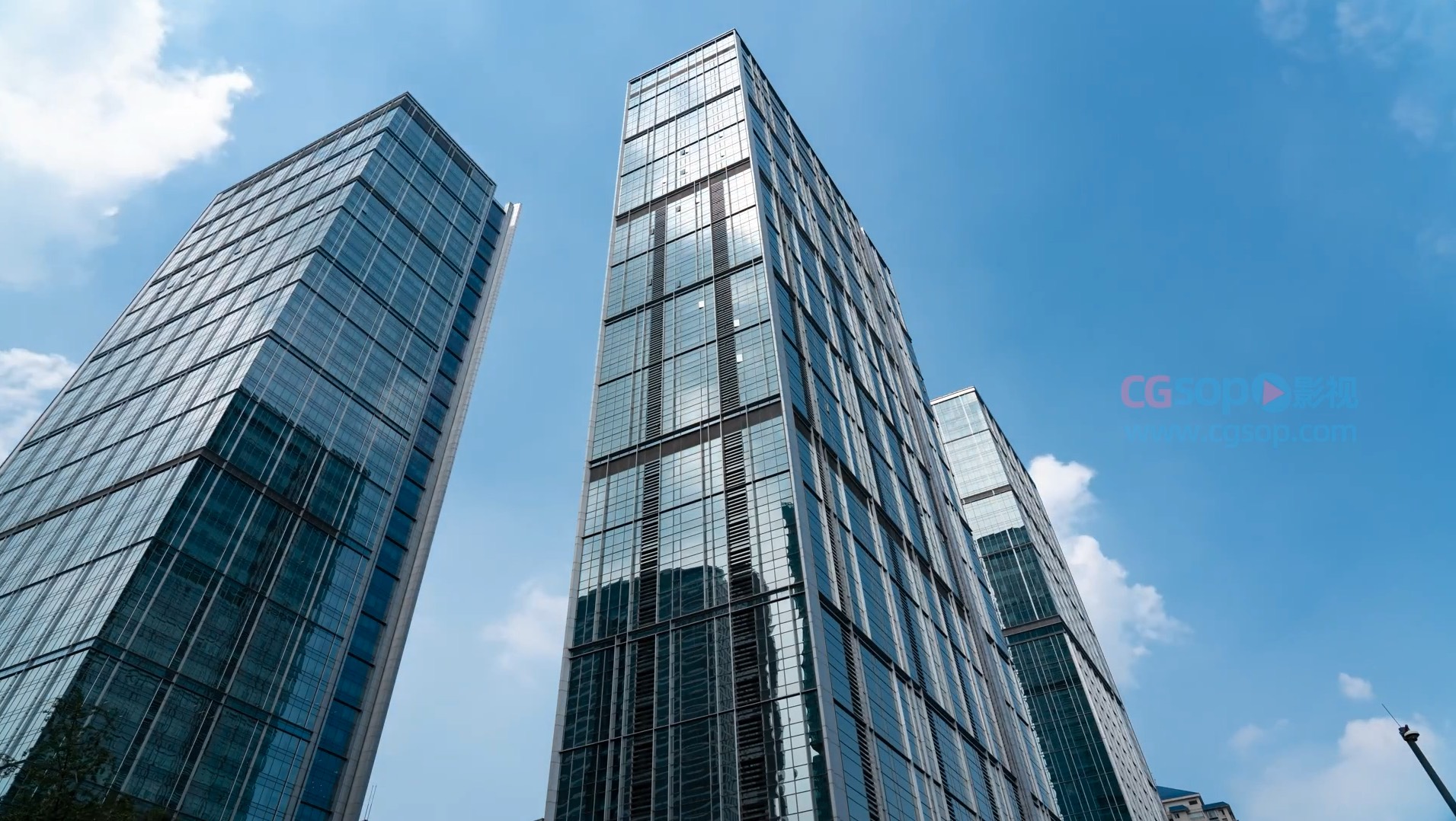 成都地标IFS大楼蓝天白云