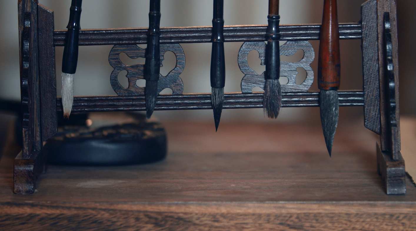 国学毛笔书法笔墨纸砚视频素材