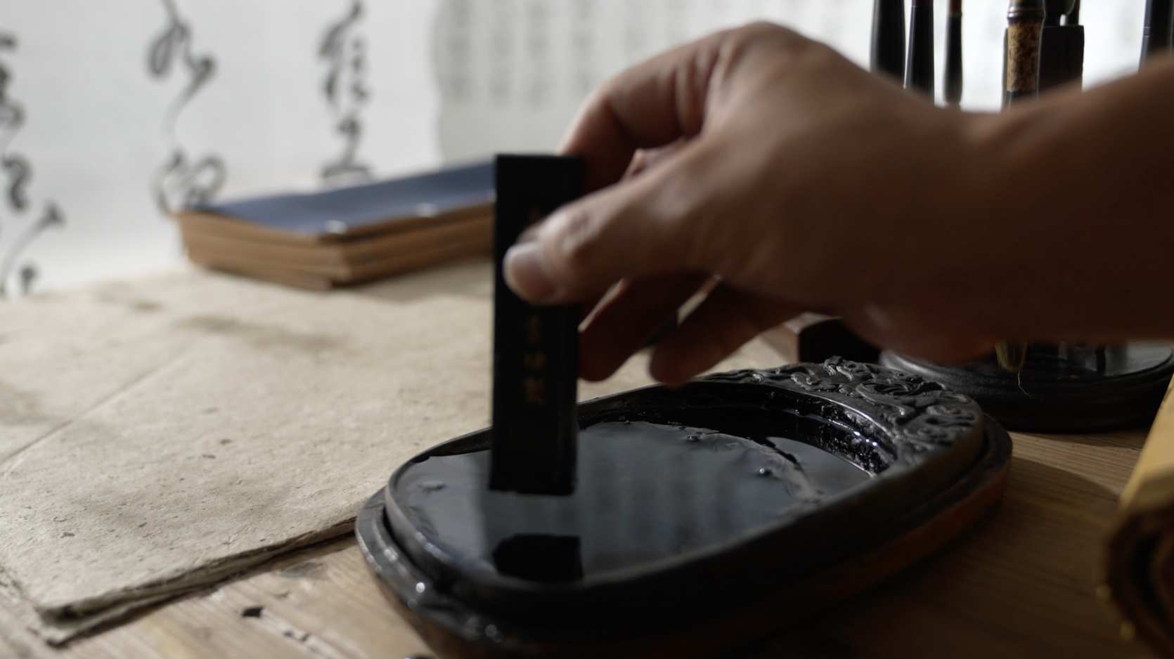 研磨书法笔墨纸砚视频素材