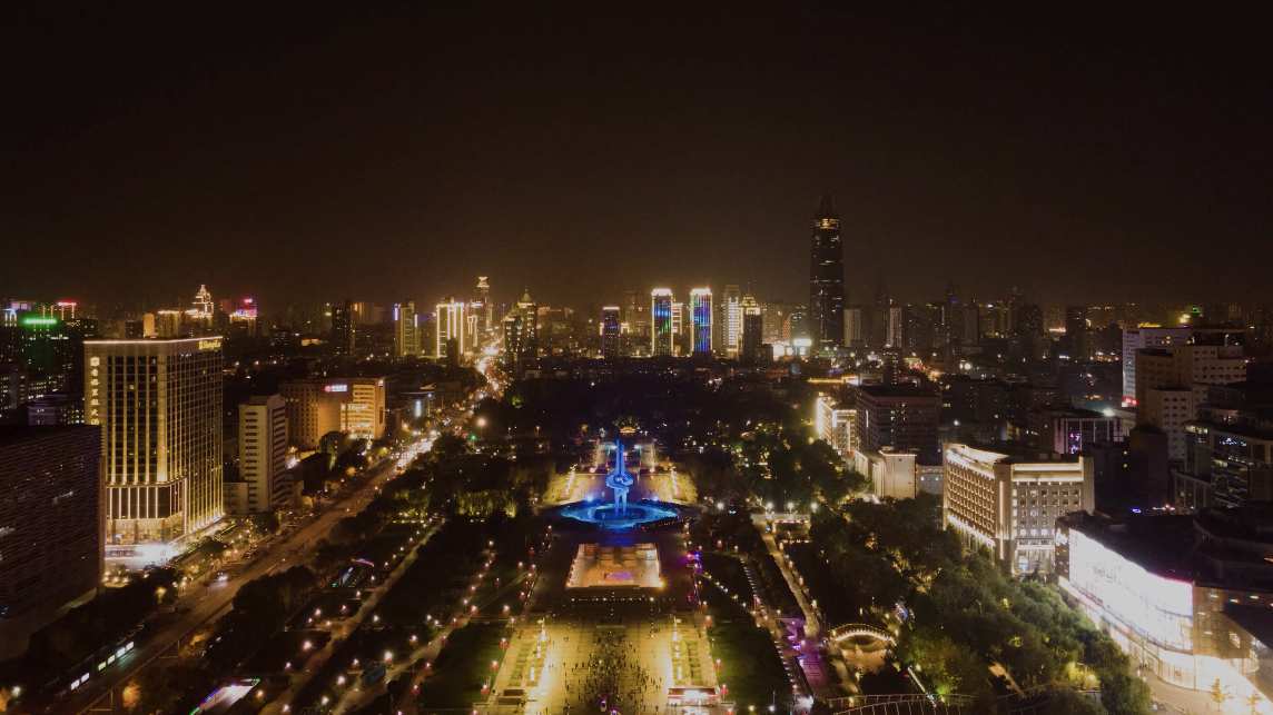 航拍城市夜景夜晚景象