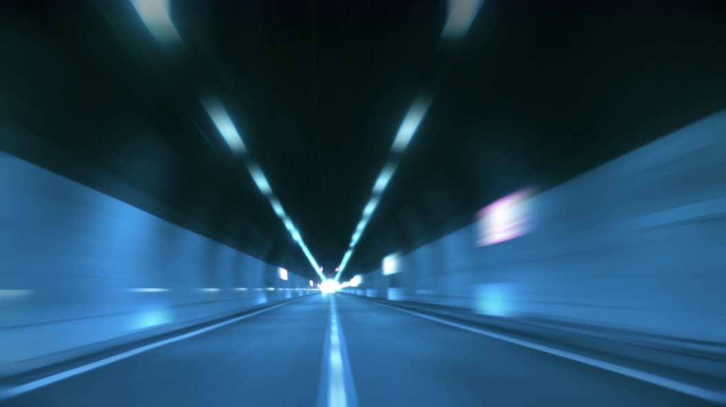 科技隧道汽车穿梭空间转场