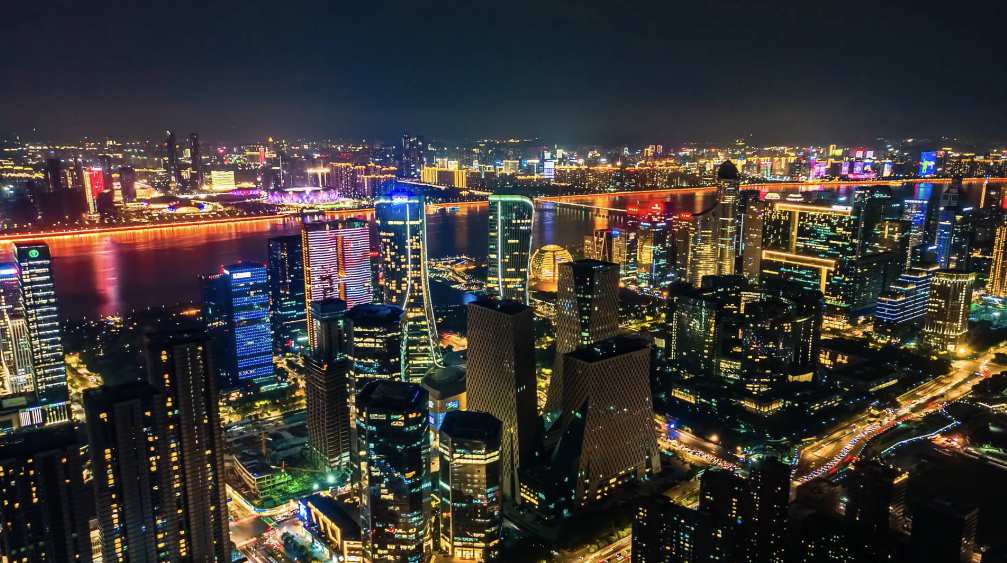 航拍震撼延时城市夜景天际线城市城市夜景