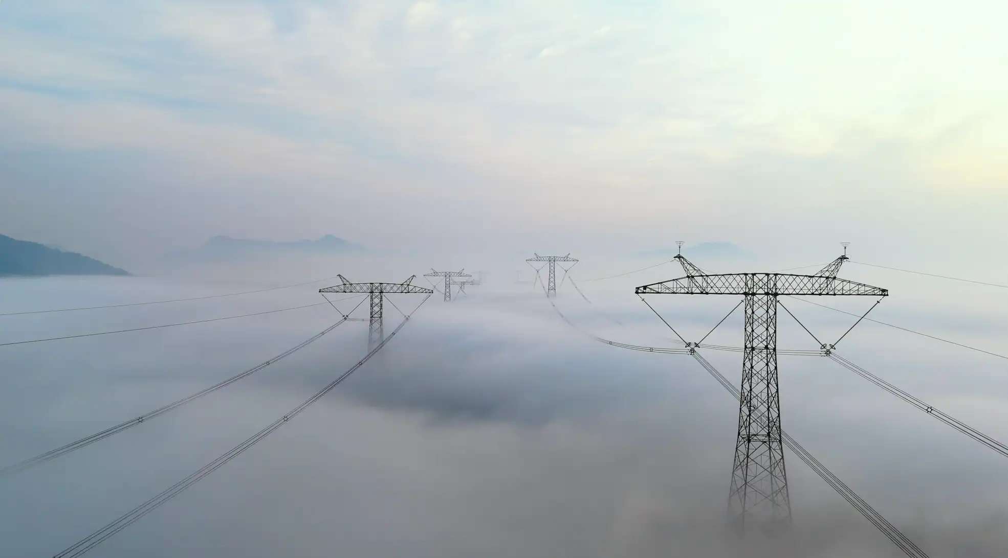 电力电网国家电网高压电塔供电发电