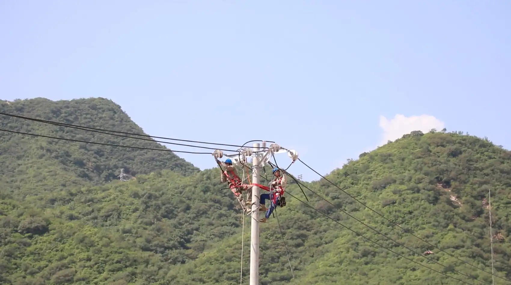 门头沟公司 韭园路 涧沟路线路重建